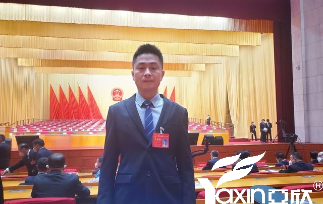 长沙J9集团国际电器工会副主席刘焕林受邀参加市工会第二十一次代表大会(图3)